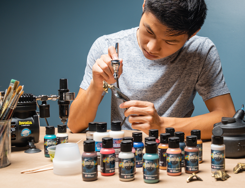 Medea NuWorlds Paint